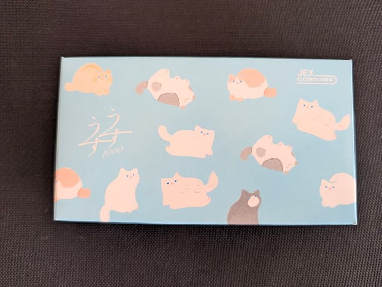 Front Design of Ususu 1000 Cat Design Package